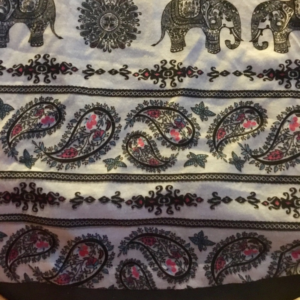 Elephant top - Picture 4 of 5